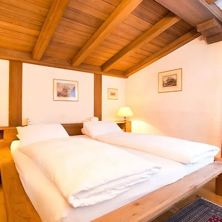 Bernerhof Apartment *